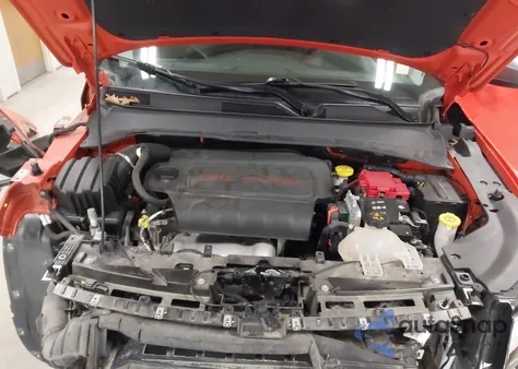 2019 Jeep Compass Trailhawk z USA, uszkodzony, nr VIN 3C4NJDDB3KT727726